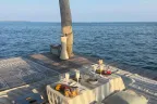Breakfast by the sea